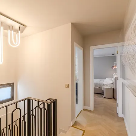 Seashell Crown Luxury * Адехе