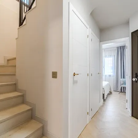 Seashell Crown Luxury Апартаменти Адехе