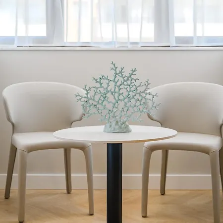 Seashell Crown Luxury Адехе